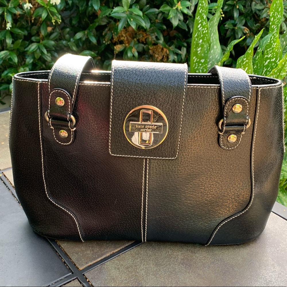 Adorable kate spade Bag